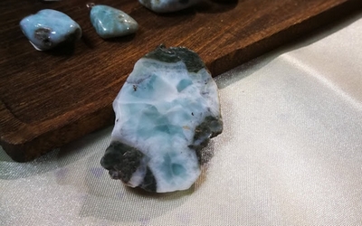 dalle de Larimar