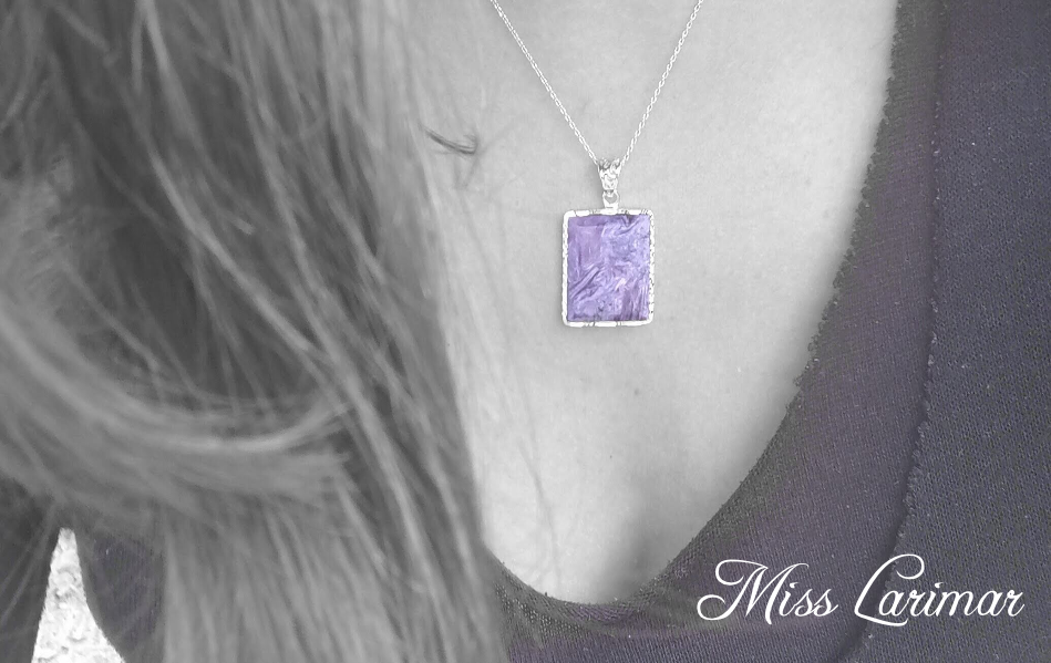 pendentif en Charoite